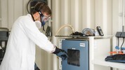 Vom Rohstoff zum Rohstoff: In drei Schritten werden die Batterien neu aufbereitet.