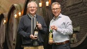 Höbenstreit (li.) und Voit wollen die Gumpoldskirchner Weintradition für die Zukunft neu ...