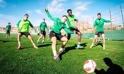 Bei strahlendem Sonnenschein startete Rapid in das Trainingscamp in Benidorm.