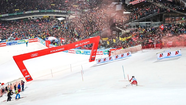 Die Fans machen Schladming stets zum Tollhaus (Bild: GEPA/GEPA pictures)