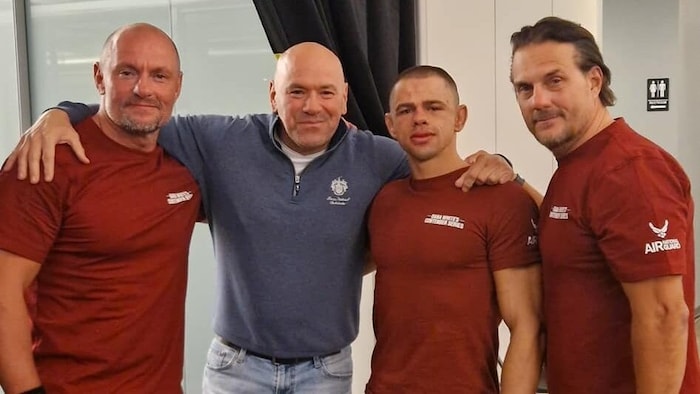 Michael Ettl mit UFC-Boss Dana White, Bogdan Grad und Gerhard Ettl (v.l.n.r.)