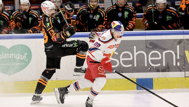 The 99ers around Michi Schiechl were defeated 1:4 by Salzburg. (Bild: GEPA/GEPA pictures)