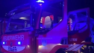 Drei Feuerwehren standen bei dem Unfall mit 44 Kräften im Einsatz. (Bild: FF Waiern)