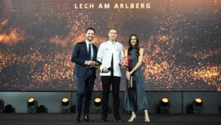 Julian Stieger kocht beim Chef’s Table in der Roten Wand in Lech auf. (Bild: Österreich Werbung)