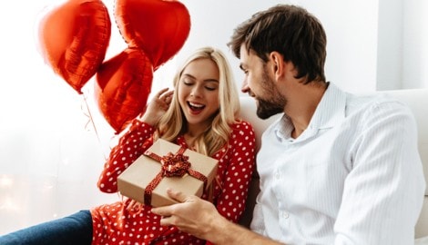 Der Countdown zum internationalen Tag der Liebe und Romantik läuft.