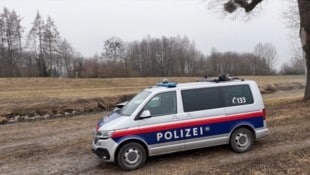 Die Polizei sicherte den Fundort in Lustenau.  (Bild: Maurice Shourot)