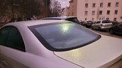 In den frühen Morgenstunden hieß es für viele Autofahrer erst mal Eiskratzen.