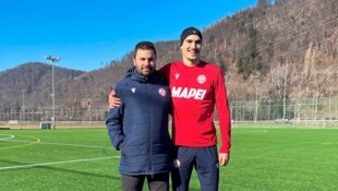 Antonio Tikvic (r. mit Didi Elsneg) verstärkt den GAK