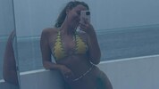 Millie Bobby Brown veröffentlichte Fotos von ihrem Urlaub – unter anderem diesen ...