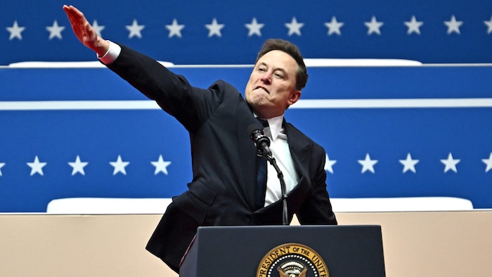 Elon Musk hat sich der extremen Rechten zugewandt. Doch war diese Geste doch nur ein ...