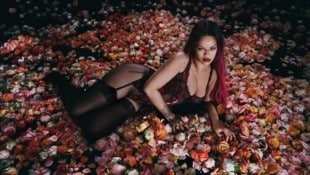 Rihanna weiß, was ihre Fans glücklich macht, und posiert in megasexy Valentinstags-Dessous. (Bild: instagram.com/badgalriri)