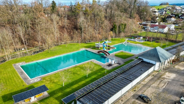 Das Freibad in Ried sorgte zuletzt für einen Abgang von rund 500.000 Euro. (Bild: Markus Wenzel)