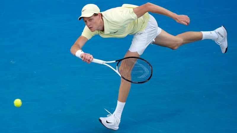 Jannik Sinner gewann heuer schon die Australian Open (Bild: Copyright 2025 The Associated Press. All rights reserved)