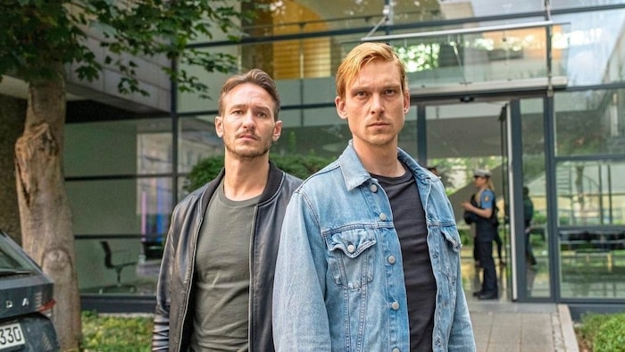 Vladimir Burlakov als Hauptkommissar Leo Hölzer (li.) und Daniel Sträßer als Hauptkommissar Adam Schürk ermitteln im Team Saarbrücken erst seit 2019. Sie verbindet ihre Vergangenheit. 