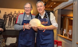 Ski-Legenden Franz Klammer und Fritz Strobl ließen sich die „Kasnudel-Party“ nicht entgehen!