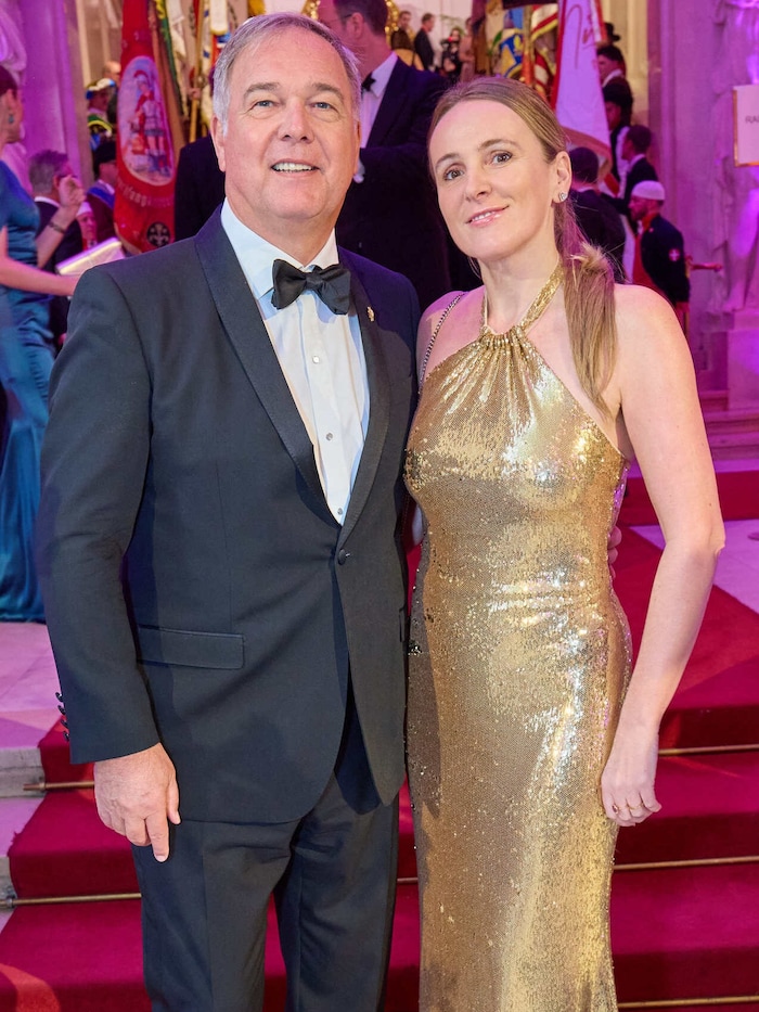 Walter Ruck, Präsident der Wirtschaftskammer Wien, mit seiner Frau Petra am Ball der Wiener Wirtschaft.