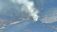 Der Einsatz in der exponierten Lage stellte für die Feuerwehrkräfte eine Herausforderung dar. (Bild: FF Hafning)