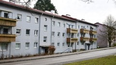 Derr Abriss des Wohnblocks in der Max-Winter-Straße wird von den Mietern kritisiert. (Bild: Wolfgang Spitzbart .)