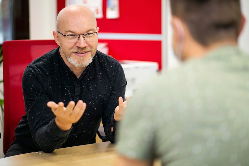 AK-Konsumentenschützer Christian Koisser klärt auf. (Bild: roman.felder)