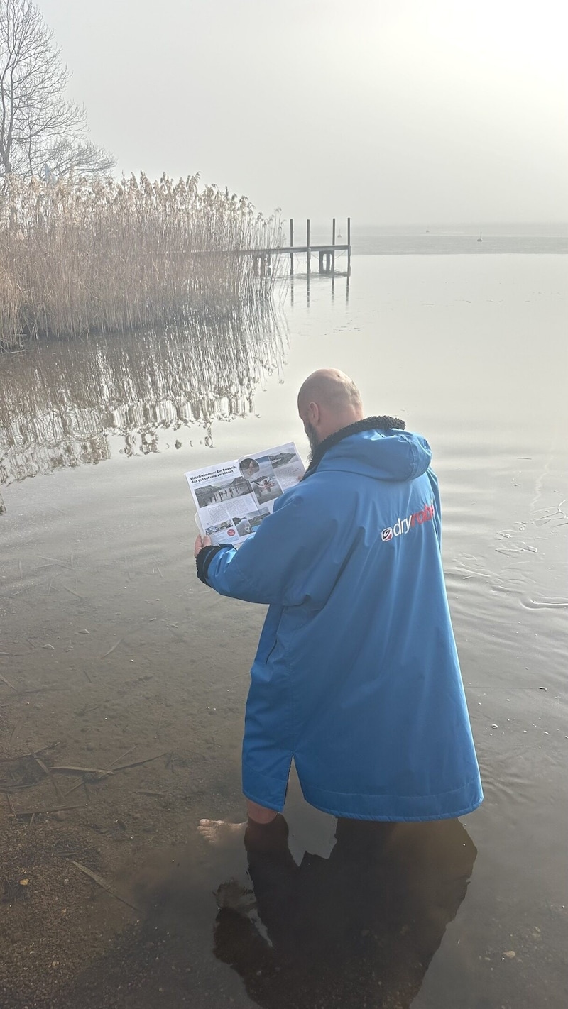 Morning browsing in the "Krone" on or in Lake Ossiach. The "Iceman" never got cold feet. (Bild: Melanie Leitner)