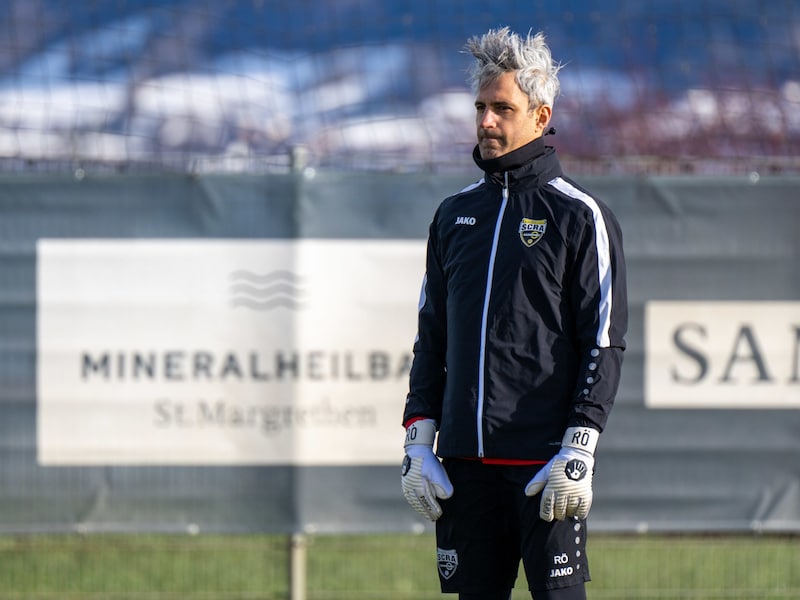 Tormanntrainer Ramazan Özcan ist für SCRA-Coach Fabio Ingolitsch wichtig als Leader. (Bild: GEPA pictures)