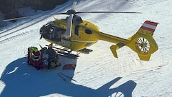 Der Notarzthubschrauber (Symbolbild) flog die 15-jährige Deutsche ins BKH Kufstein. (Bild: Martina Münzer)