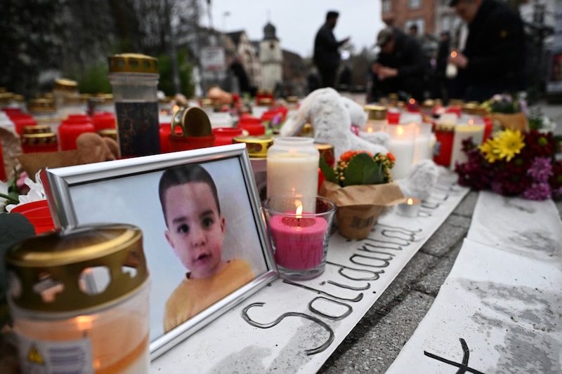 Der Messerangriff von Aschaffenburg ist politisch aufgeladen. (Bild: AFP/Kirill KUDRYAVTSEV)