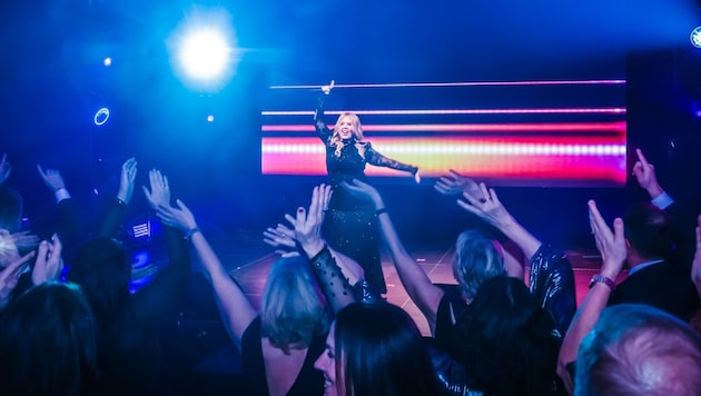 Maite Kelly set the mood at the Guschlbauers' anniversary celebration in the Innviertel region. (Bild: Scharinger Daniel/Pressefoto Scharinger © Daniel Scharinger)