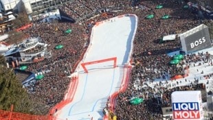 45.000 Skifans feierten am Samstag eine regelrechte Party an der Streif. (Bild: Birbaumer Christof)