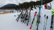 Viele Diebstähle passieren bei Liftstationen oder Skihütten.