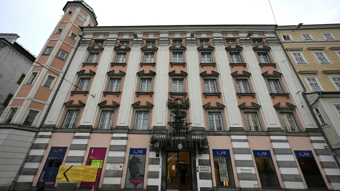 Im Linzer Rathaus zieht nun Dietmar Prammer (SPÖ) ins Bürgermeisterbüro um