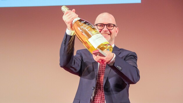 Hatte am Sonntag allen Grund zum Feiern: Wahlgewinner Dietmar Prammer (SPÖ) (Bild: Einöder Horst/Horst Einöder/Flashpictures)