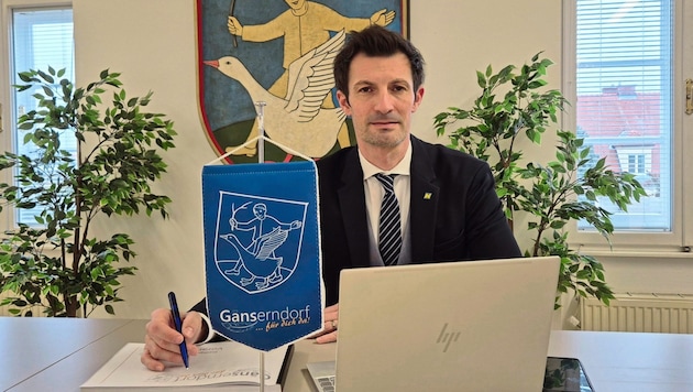 René Lobner is not happy about the result - but surprisingly, the losses were not only in Gänserndorf . . . the government sends its regards. (Bild: Diverse Fotografen honorarfrei/Stadtgemeinde Gänserndorf)