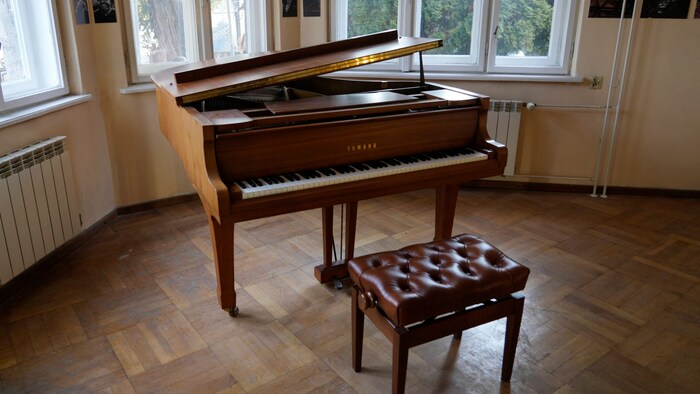 A piano in Höß' former house