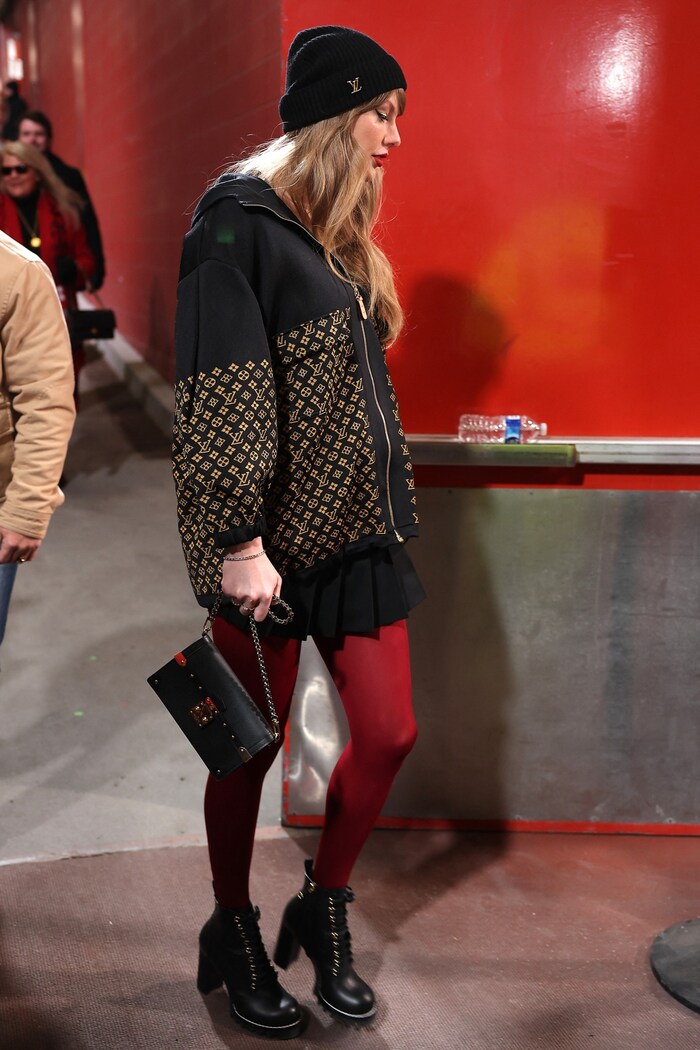 Taylor Swift von Kopf bis Fuß in Louis Vuitton