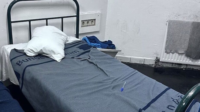 Benko's new home: he now has to sleep in a cell bed like this