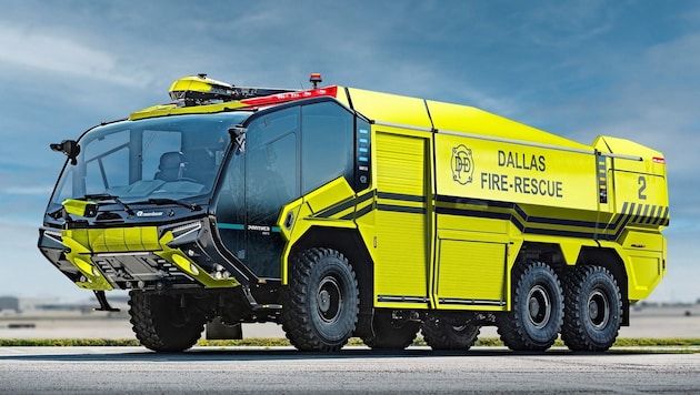 Rosenbauer is delivering the first Panther 6x6 electric to the USA. It will be used at Dallas Airport. (Bild: Rosenbauer International)