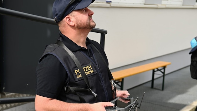 Drone pilot Dieter Horn from the Knittelfeld police station (Bild: LPD Stmk)