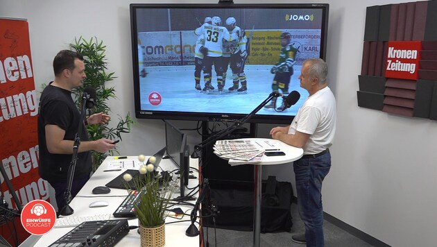 Patrick Jochum and Gunter Motz in the podcast studio of the "Kärntner Krone". (Bild: JOMO KG)