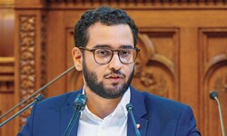 Um seine Wiederwahl zu sichern, soll Ömer Öztas eigene Gefolgsleute in die Partei gebracht ...
