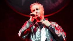 In seinem knapp neunminütigen Video erklärt der streitbare Entertainer den Amerikanern den ...