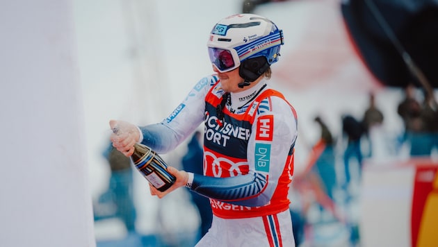 Henrik Kristoffersen hat in Schladming wohl nicht nur Erfahrung im Skisport gesammelt.  (Bild: GEPA/GEPA pictures)