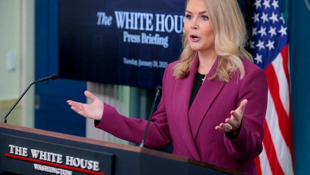 Trump-Sprecherin Karoline Leavitt bei ihrer ersten Pressekonferenz (Bild: APA/Getty Images via AFP/GETTY IMAGES/CHIP SOMODEVILLA)