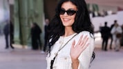 Kylie Jenner zeigte sich bei der Chanel-Show in Paris im kessen Bauchfrei-Look.