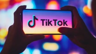Das neue TikTok-System analysiert Profilinformationen, veröffentlichte Videos und ...