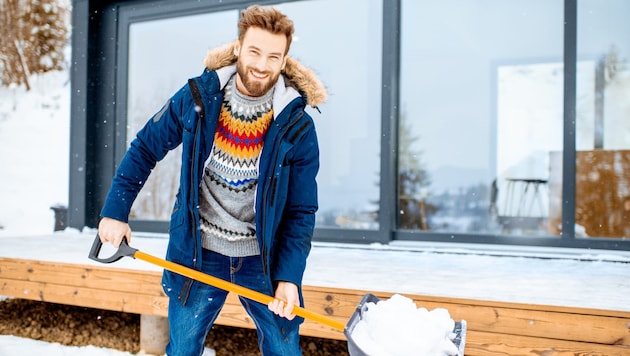 Schnee besser schieben als heben. (Bild: RossandHelen photographers)