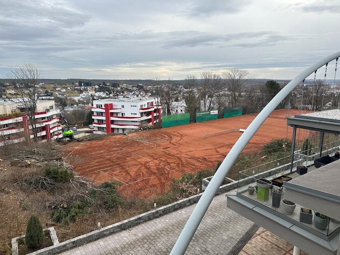 Auch von der Terrasse des Hotels hat man einen idealen Blick auf das Geschehen.