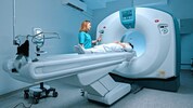 Bei Unklarheiten auf jeden Fall noch vor der Magnetresonanztomografie einen Arzt befragen.