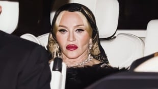 Trump-Erlasse schränken Rechte von Transmenschen ein – dagegen hat Madonna jetzt protestiert.