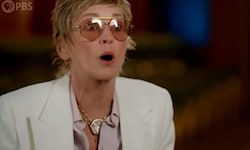 Sharon Stone steht der Mund vor Staunen offen.